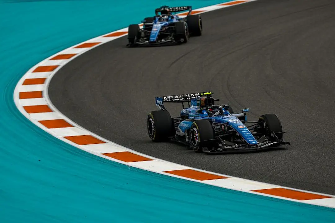 Antonelli Wins the F1 Miami Grand Prix 2026 to Make It Three in a Row 7 Williams cars of Carlos Sainz and Alexander Albon during the F1 Miami Grand Prix 2026 race at Miami International Autodrome © Atlassian Williams Racing